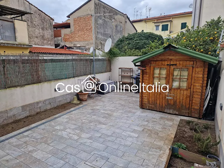 Immagine 17 di Appartamento in affitto  in Via Regia 82 a Viareggio