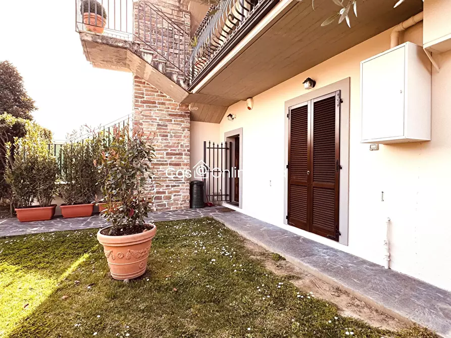 Immagine 37 di Casa indipendente in vendita  in Via Giacomo Matteotti 131 a Agliana
