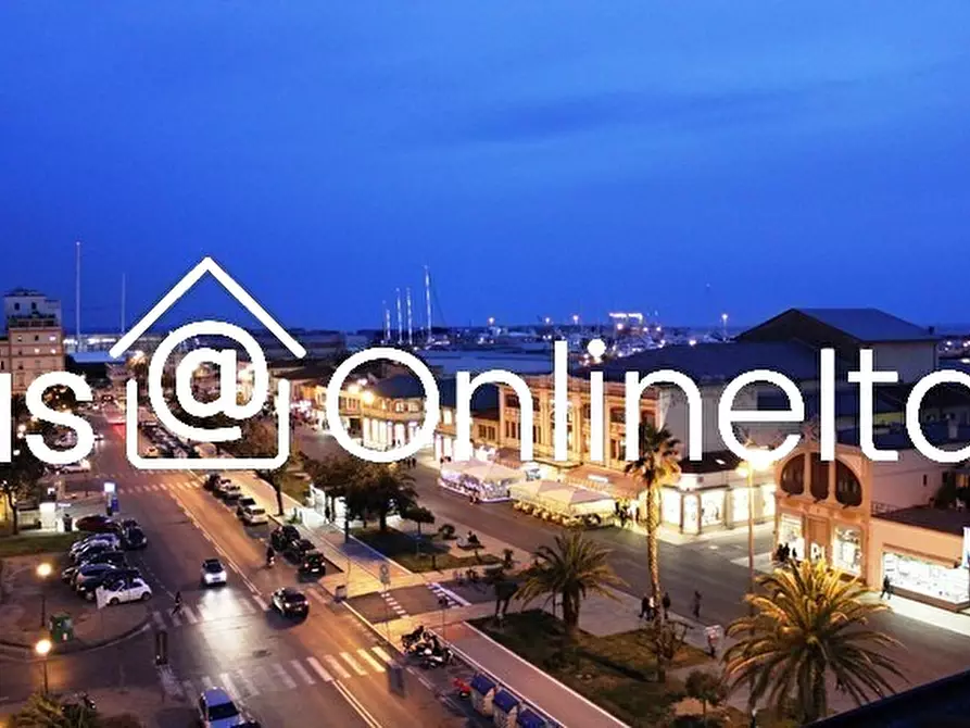 Immagine 8 di Appartamento in affitto  in Via San Martino a Viareggio