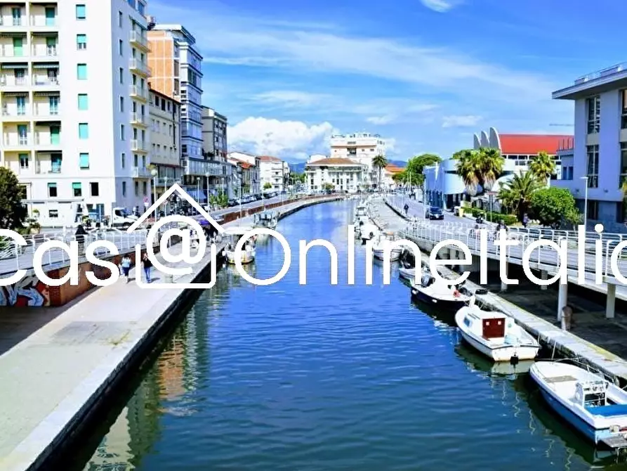 Immagine 9 di Appartamento in affitto  in Via San Martino a Viareggio