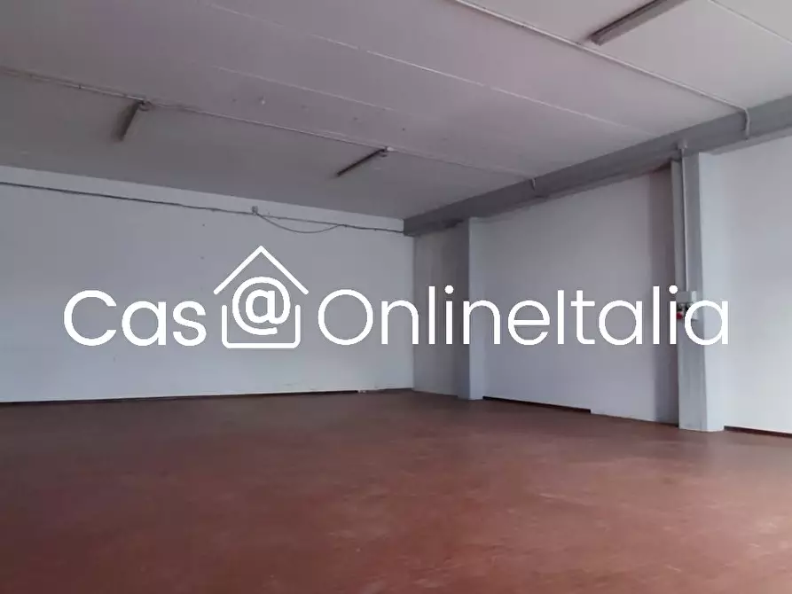 Immagine 6 di Capannone industriale in affitto  in Via Giorgio Ambrosoli 23 a Scandicci