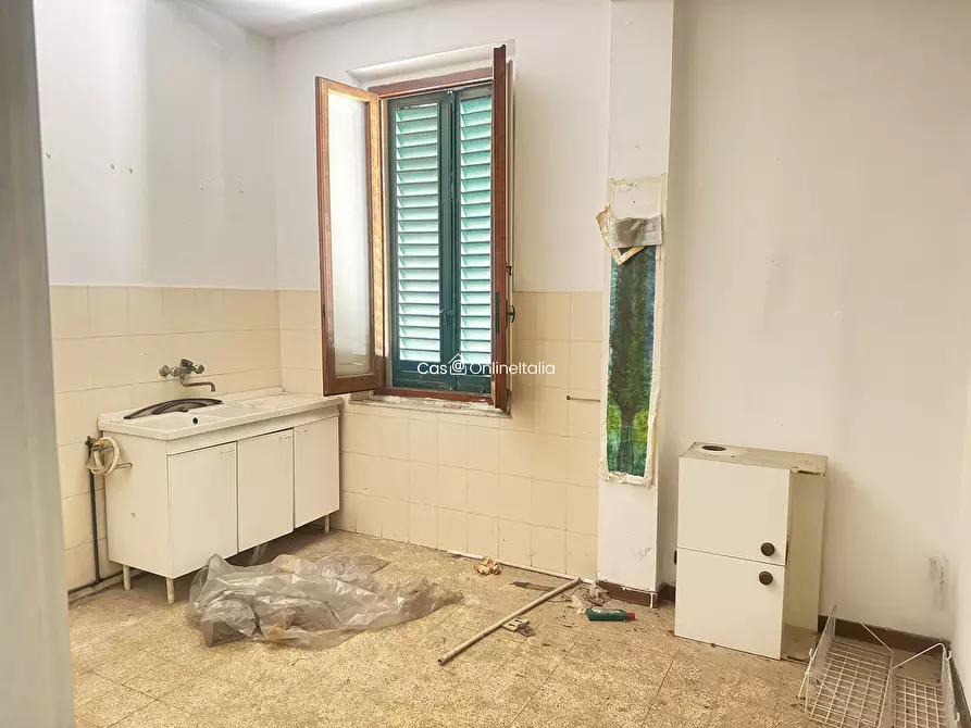 Immagine 1 di Terratetto in vendita  in Via Roma 4 a Capraia E Limite