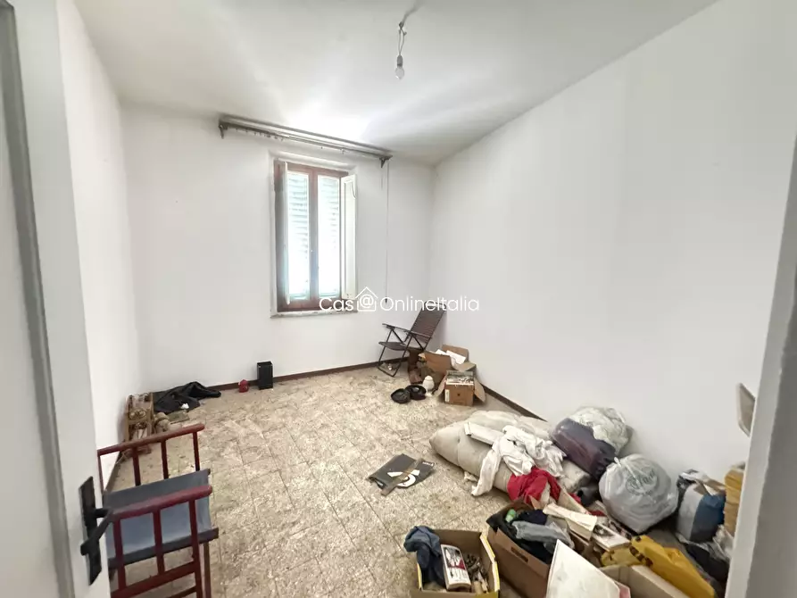 Immagine 5 di Terratetto in vendita  in Via Roma 4 a Capraia E Limite
