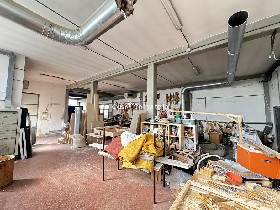 Immagine 15 di Capannone industriale in affitto  in Via del Padule a Scandicci