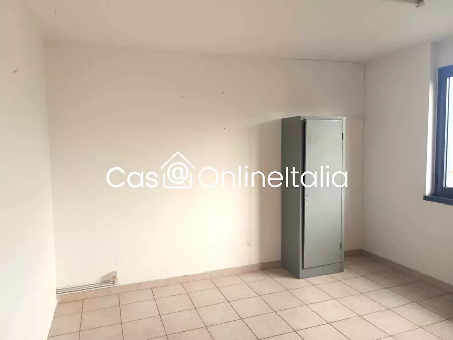 Immagine 7 di Ufficio in vendita  in Via Fabio Filzi 47 a Prato