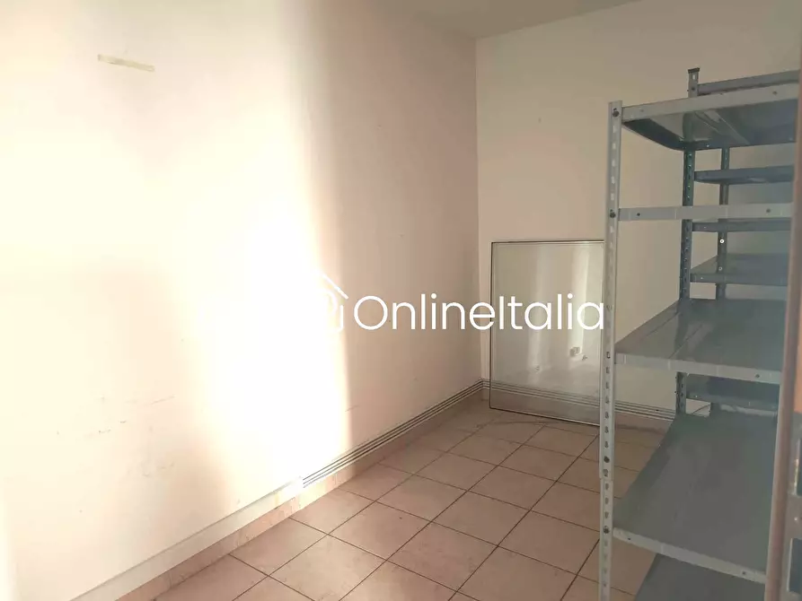 Immagine 10 di Ufficio in vendita  in Via Fabio Filzi 47 a Prato