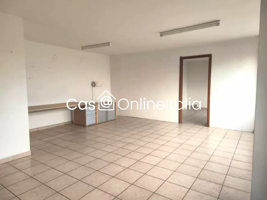Immagine 5 di Ufficio in vendita  in Via Fabio Filzi 47 a Prato