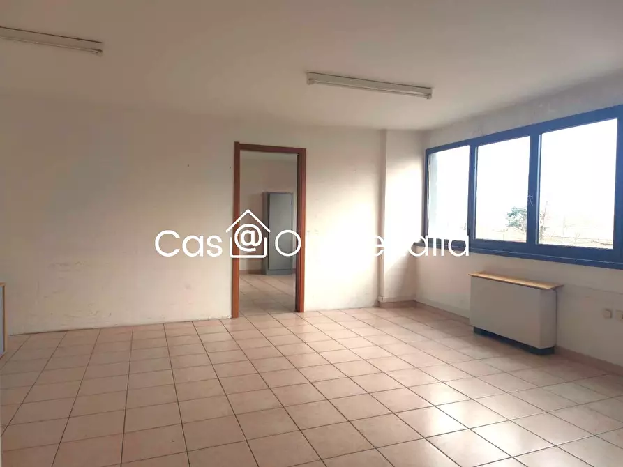 Immagine 6 di Ufficio in vendita  in Via Fabio Filzi 47 a Prato