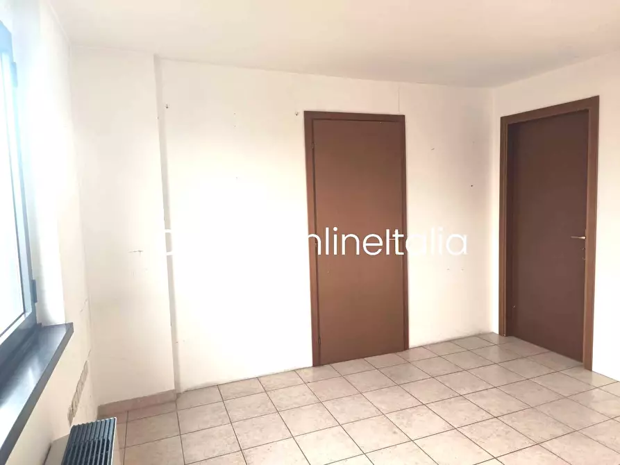 Immagine 8 di Ufficio in vendita  in Via Fabio Filzi 47 a Prato