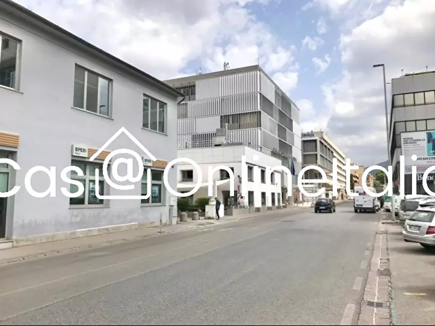 Immagine 8 di Capannone industriale in affitto  in Via Franco Vannetti Donnini 53 a Prato