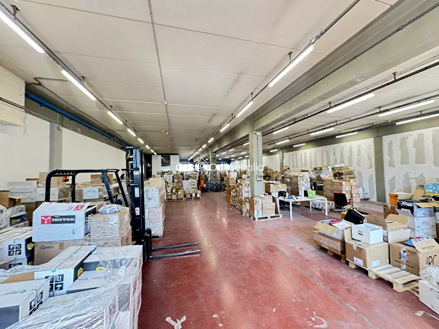 Immagine 8 di Capannone industriale in affitto  in Via Charta 77 10 a Scandicci