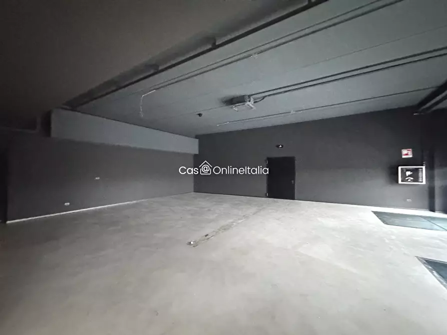Immagine 3 di Capannone industriale in affitto  in Via del Padule a Scandicci