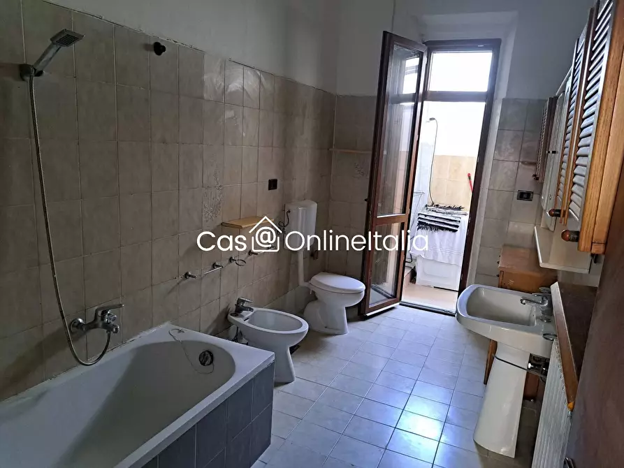 Immagine 25 di Appartamento in vendita  in Via Donatello 1 a Prato
