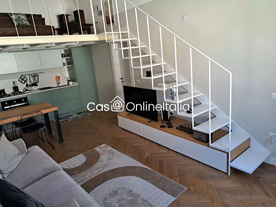 Immagine 2 di Appartamento in vendita  in Via Convenevole da Prato a Prato