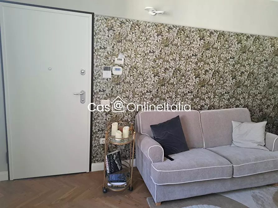 Immagine 7 di Appartamento in vendita  in Via Convenevole da Prato a Prato