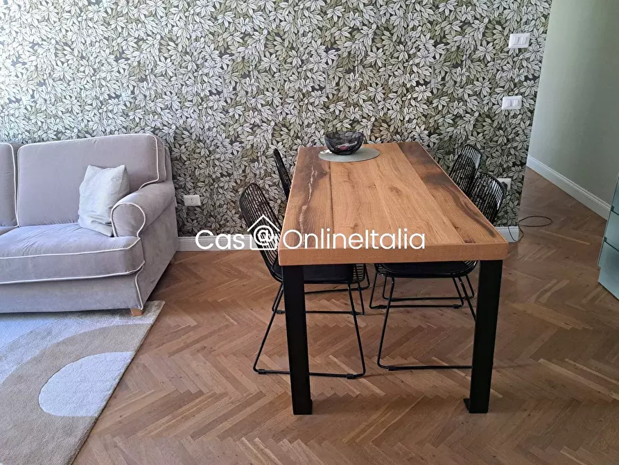 Immagine 12 di Appartamento in vendita  in Via Convenevole da Prato a Prato