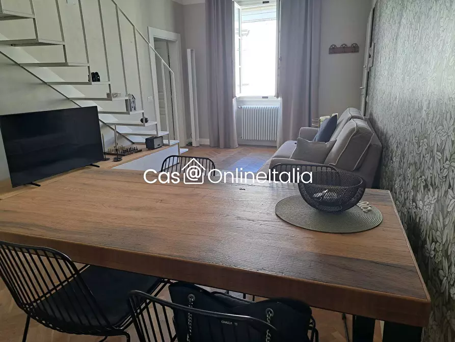 Immagine 14 di Appartamento in vendita  in Via Convenevole da Prato a Prato