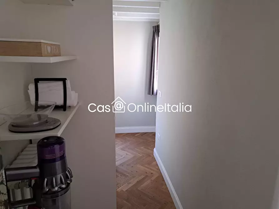 Immagine 23 di Appartamento in vendita  in Via Convenevole da Prato a Prato