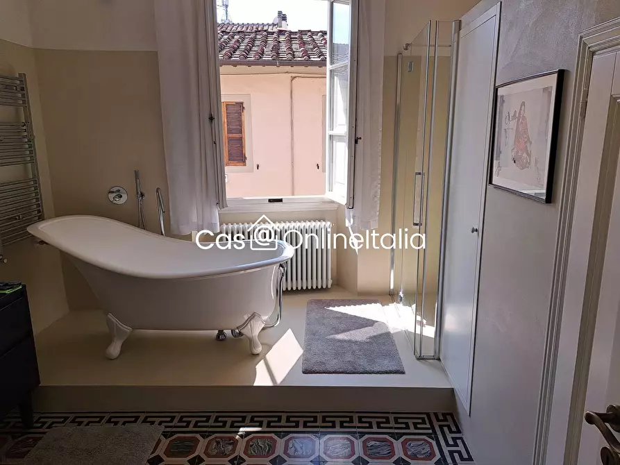 Immagine 25 di Appartamento in vendita  in Via Convenevole da Prato a Prato