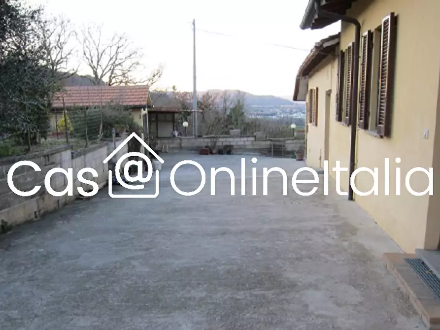 Immagine 5 di Appartamento in vendita  in Loc. Tavernacce Via Loretuccio n.11, Perugia 11 a Perugia