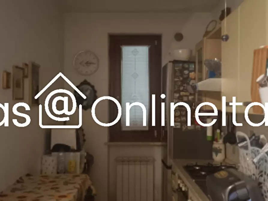 Immagine 7 di Appartamento in vendita  in Via Ignazio Silone 37 a Castiglione Del Lago