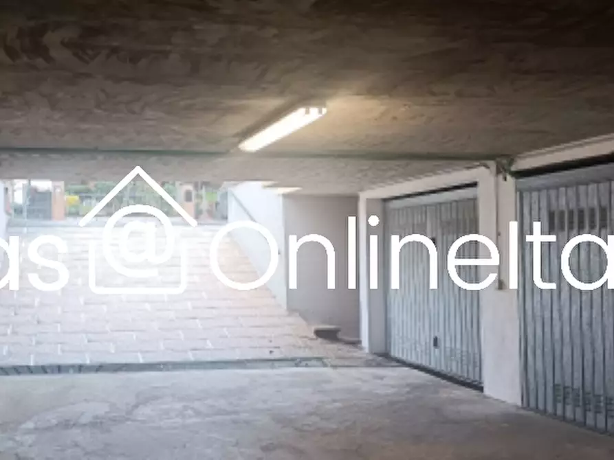 Immagine 12 di Appartamento in vendita  in Via Ignazio Silone 37 a Castiglione Del Lago