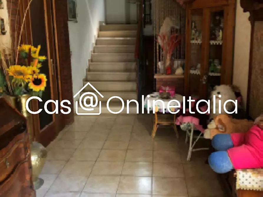 Immagine 8 di Casa indipendente in vendita  in Via Amedeo 59 a Castiglione Del Lago