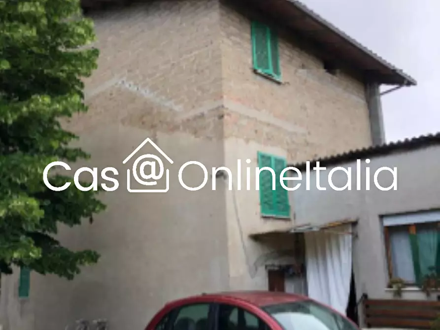 Immagine 5 di Casa indipendente in vendita  in Via Amedeo 59 a Castiglione Del Lago