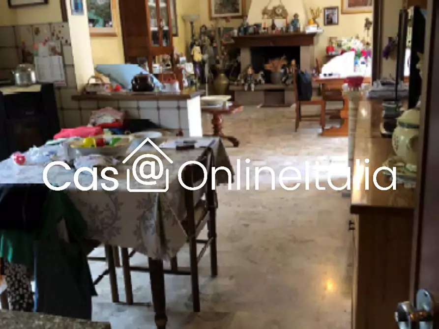 Immagine 7 di Casa indipendente in vendita  in Via Amedeo 59 a Castiglione Del Lago
