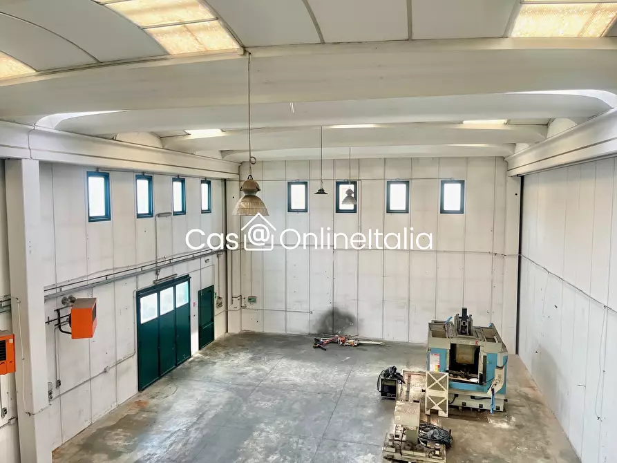 Immagine 8 di Capannone industriale in vendita  in Via Ugo la Malfa 18 a Signa