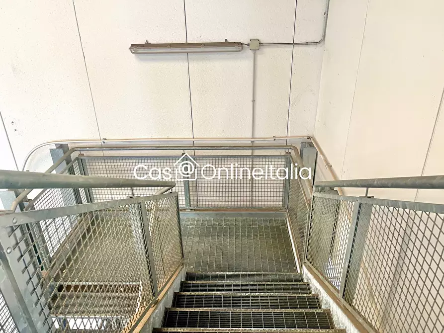 Immagine 4 di Capannone industriale in vendita  in Via Ugo la Malfa 18 a Signa
