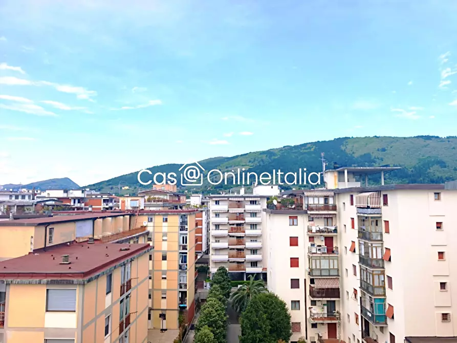 Immagine 18 di Appartamento in vendita  in Viale Montegrappa 231 a Prato