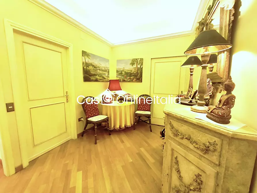 Immagine 5 di Appartamento in vendita  in Viale Montegrappa 231 a Prato