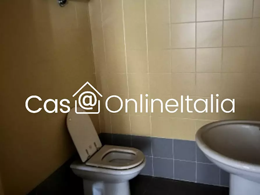 Immagine 7 di Ufficio in vendita  in Via M. Angeloni 115 a Perugia