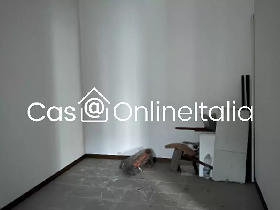 Immagine 10 di Ufficio in vendita  in Via M. Angeloni 115 a Perugia