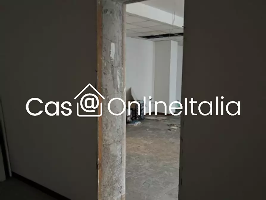 Immagine 8 di Ufficio in vendita  in Via M. Angeloni 115 a Perugia