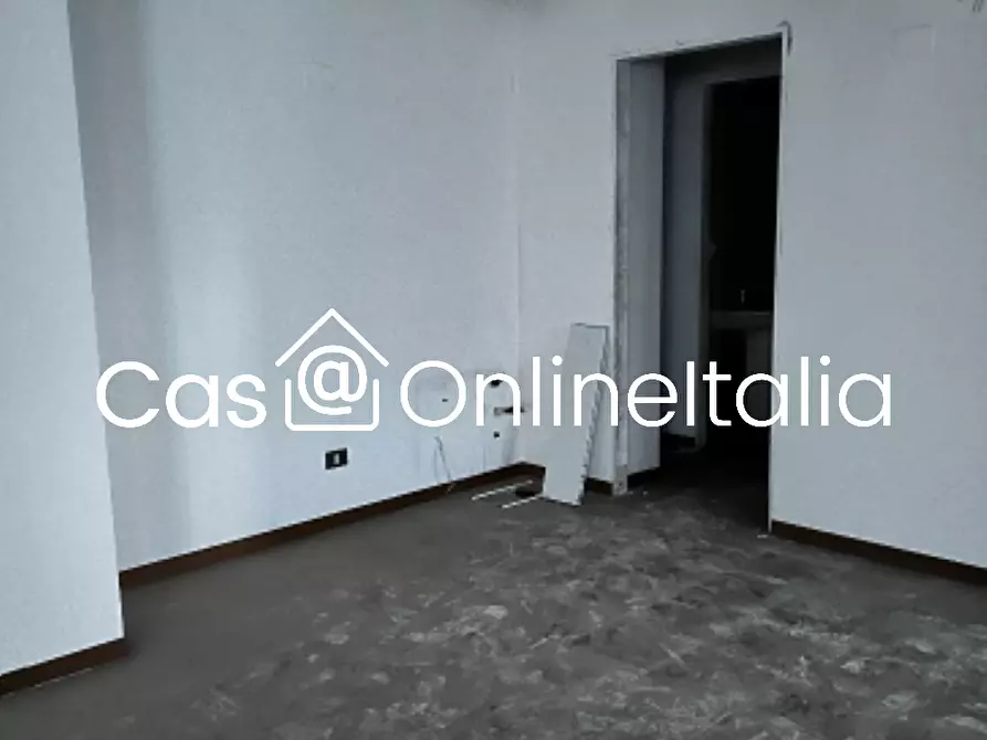 Immagine 4 di Ufficio in vendita  in Via M. Angeloni 115 a Perugia