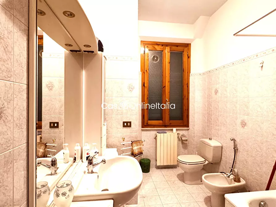 Immagine 17 di Appartamento in vendita  in Via Vincenzo da Filicaia 26 a Prato