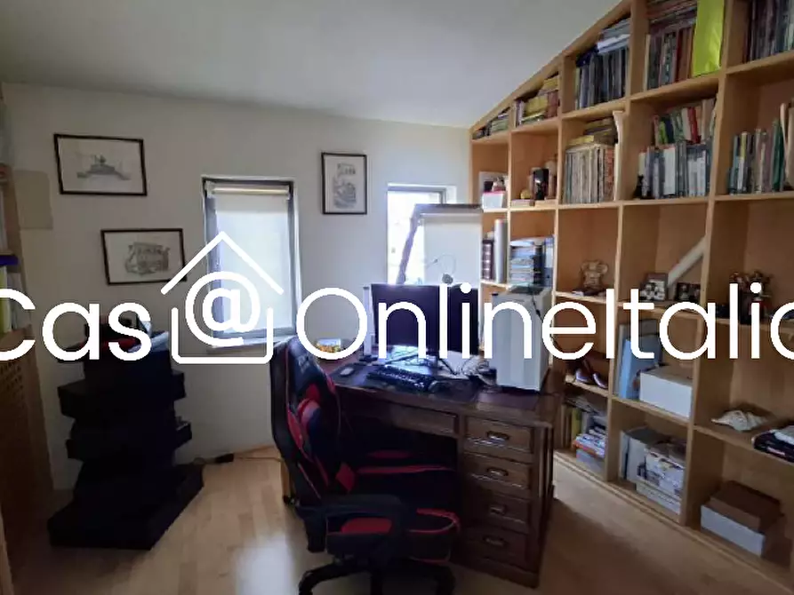Immagine 28 di Villa in vendita  in Via Fratelli Cairoli 1 a Corciano