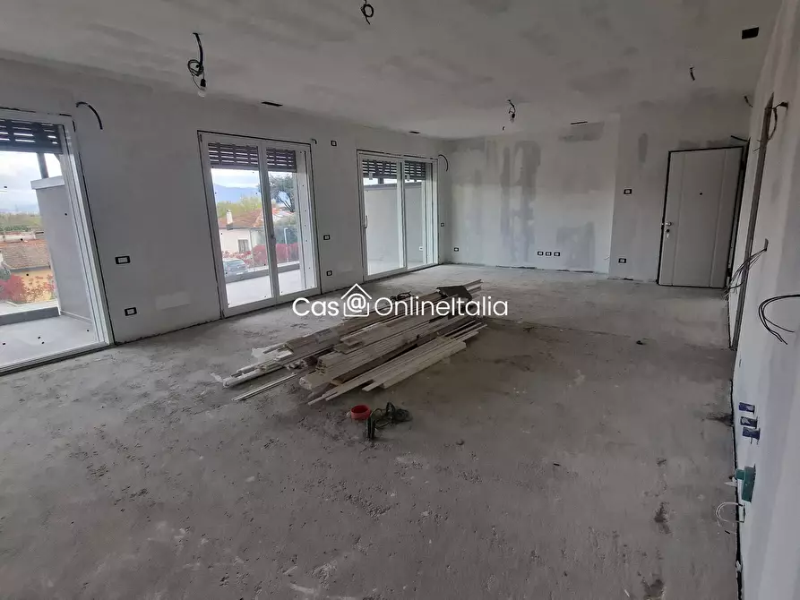 Immagine 22 di Appartamento in vendita  in Via Livornese 272 a Lastra A Signa