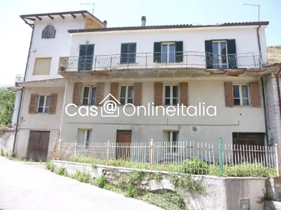 Immagine 2 di Appartamento in vendita  in Via Buia 29 a Gualdo Tadino