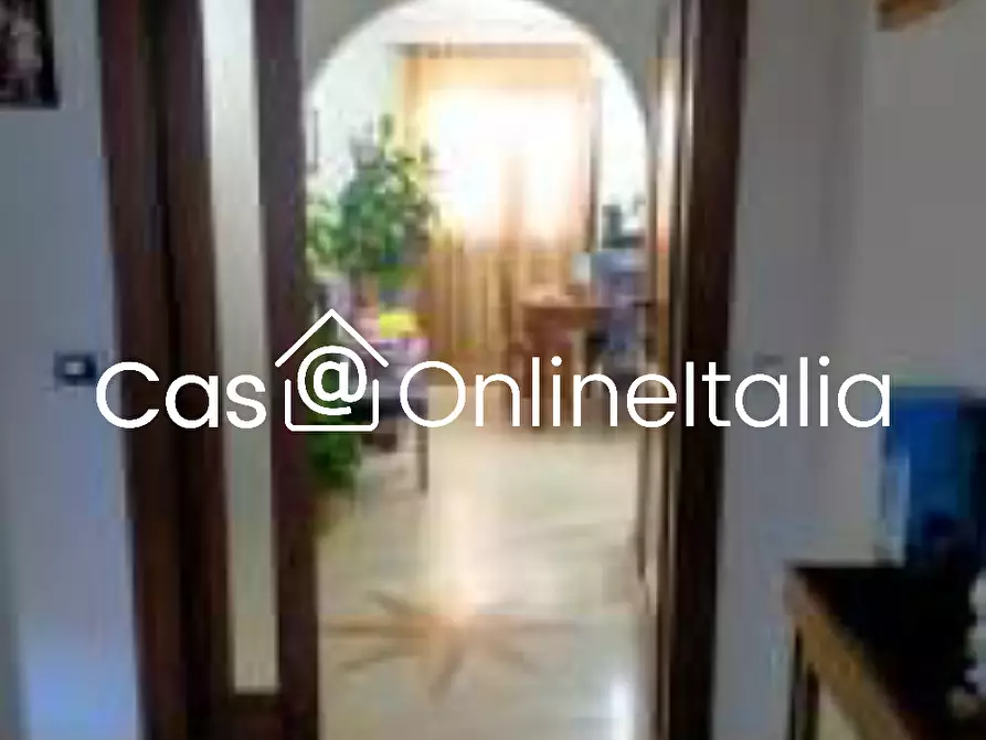 Immagine 5 di Appartamento in vendita  in Via Cavour a Massa Martana