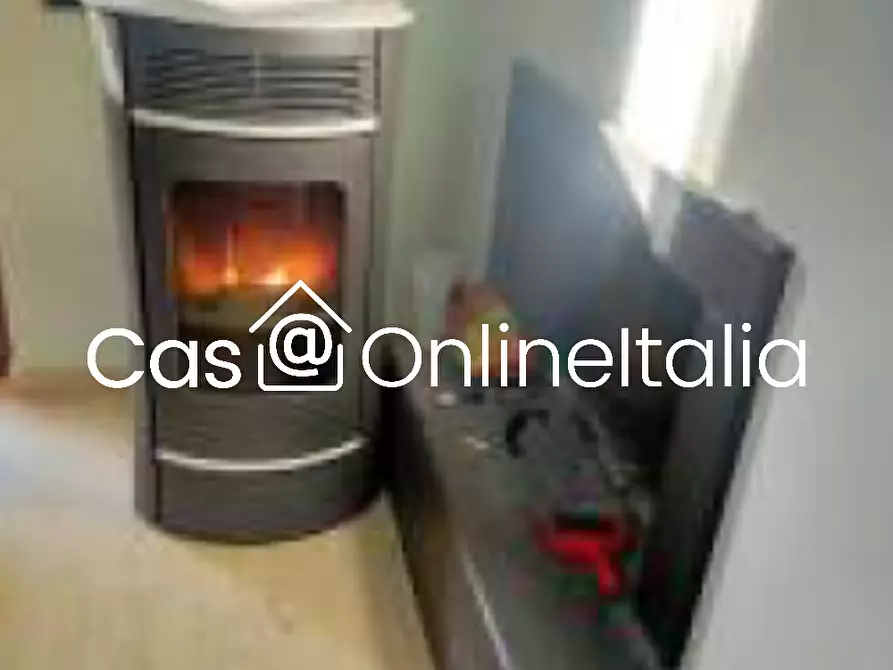 Immagine 11 di Appartamento in vendita  in Via Cavour a Massa Martana
