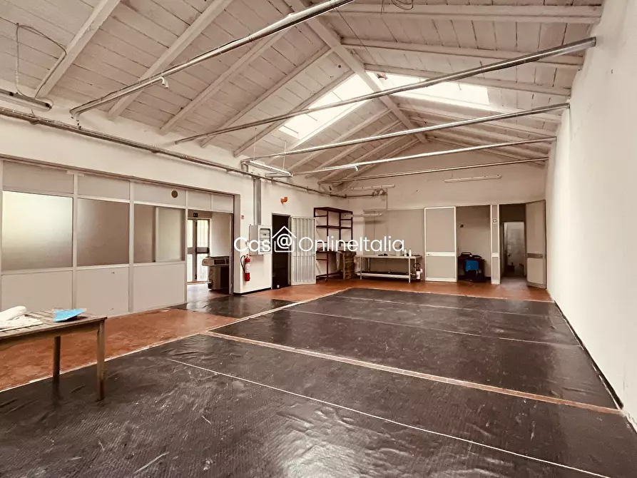 Immagine 5 di Capannone industriale in vendita  in Via della Cooperazione 25 a Vaiano