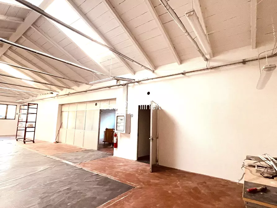 Immagine 15 di Capannone industriale in vendita  in Via della Cooperazione 25 a Vaiano