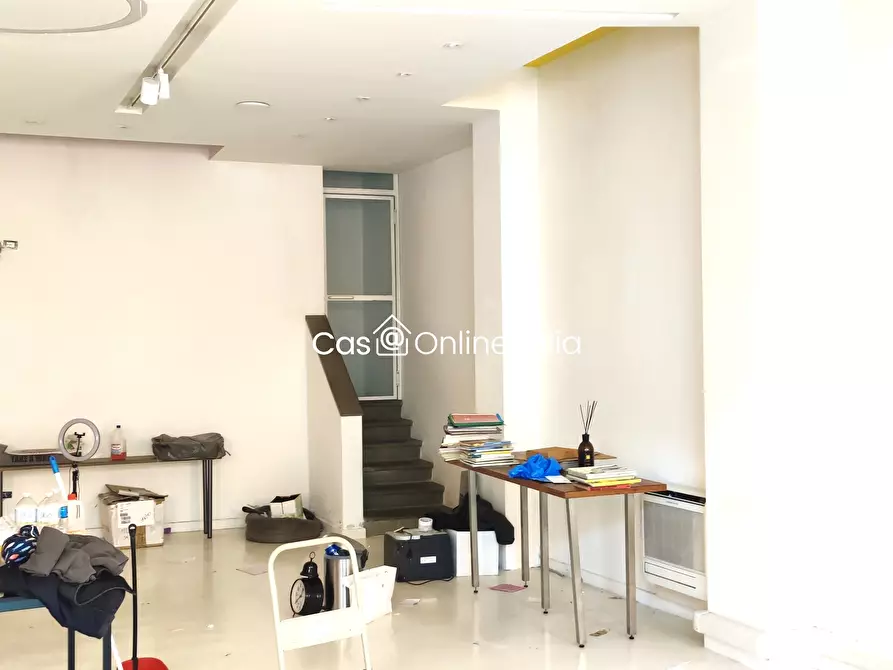 Immagine 6 di Negozio in vendita  in Via Pomeria 74 a Prato
