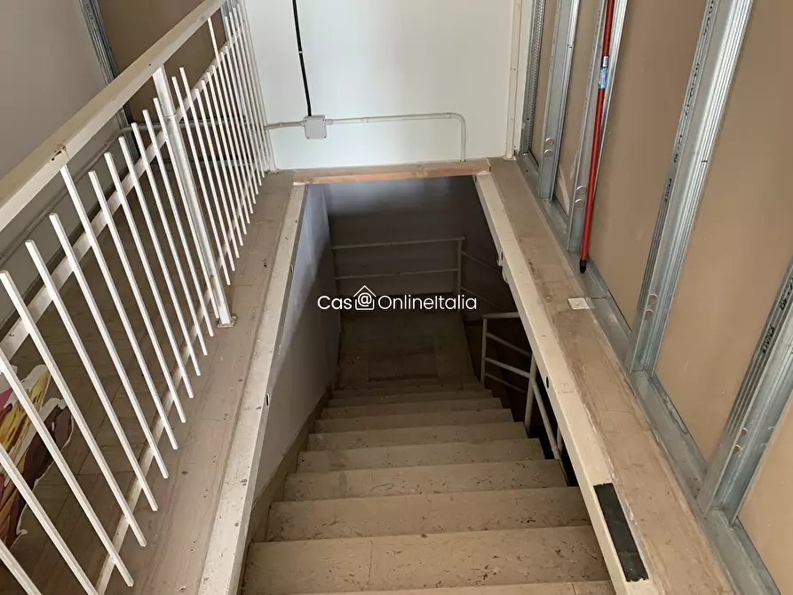 Immagine 12 di Negozio in vendita  in Via Romeo Gallenga 6 a Perugia