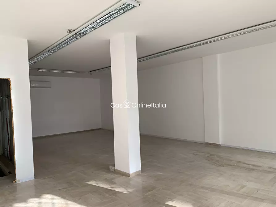 Immagine 6 di Negozio in vendita  in Via Romeo Gallenga 6 a Perugia