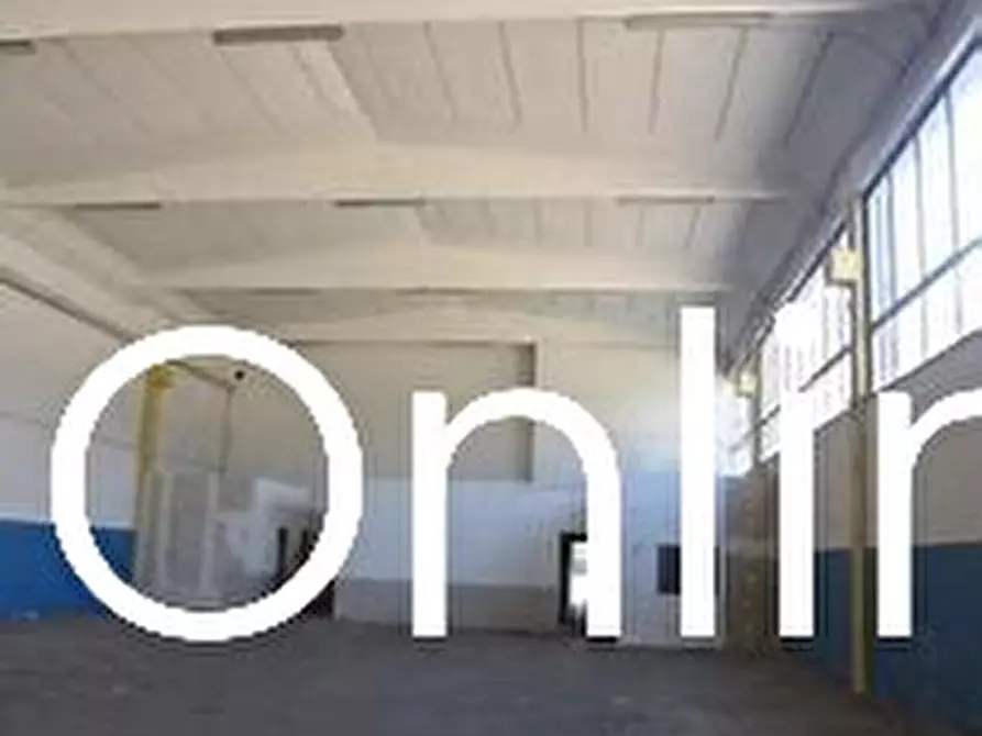 Immagine 11 di Capannone industriale in vendita  in Via Nazario Sauro 10 a Prato