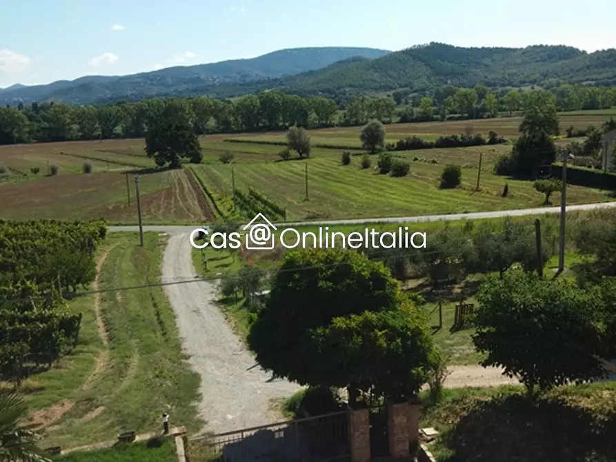 Immagine 7 di Casa bifamiliare in vendita  in Via Dell'Anguillara 13 a Magione